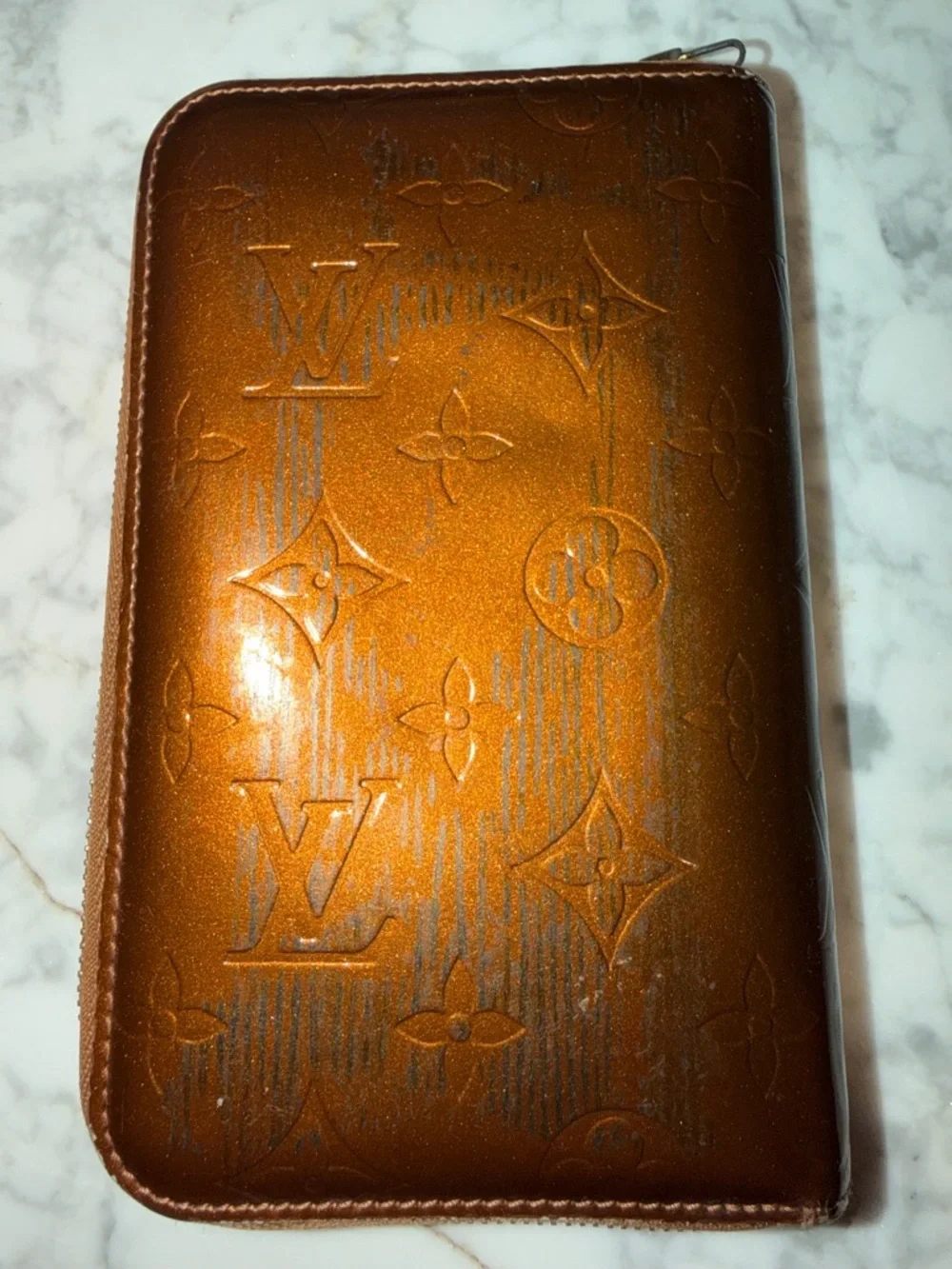 Louis Vuitton Vernis Embossed Monogram Zip Wallet in Metallic Cognac - Picture 3 of 8